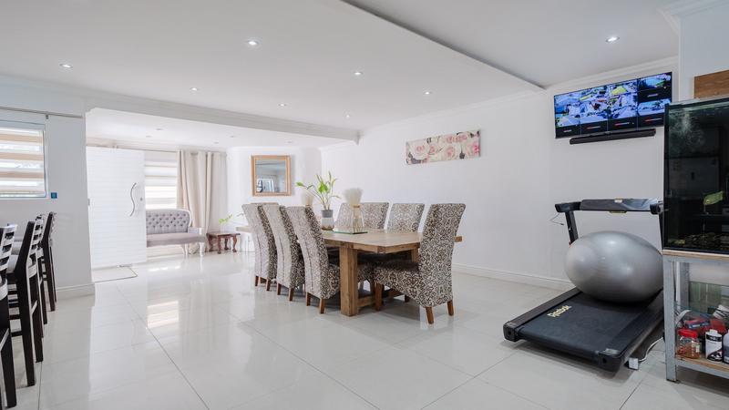 3 Bedroom Property for Sale in Vasco Estate Western Cape